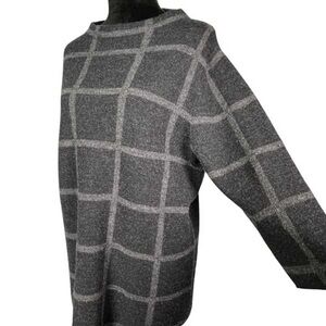 Gray Checkered Men's Sweater